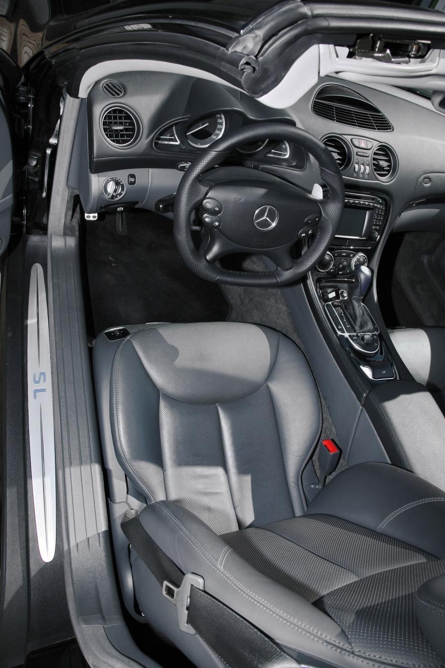  Mercedes-Benz SL500 by INDEN-Design 2009 года  (фото 6 из 12)